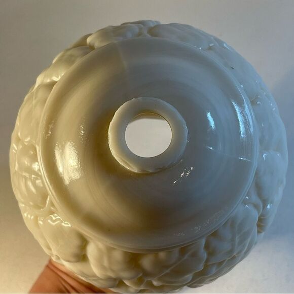 Vintage ALADDIN Alacite Glass Table Lamp Light Cream Floral ORNATE leaf motif - Picture 7 of 13